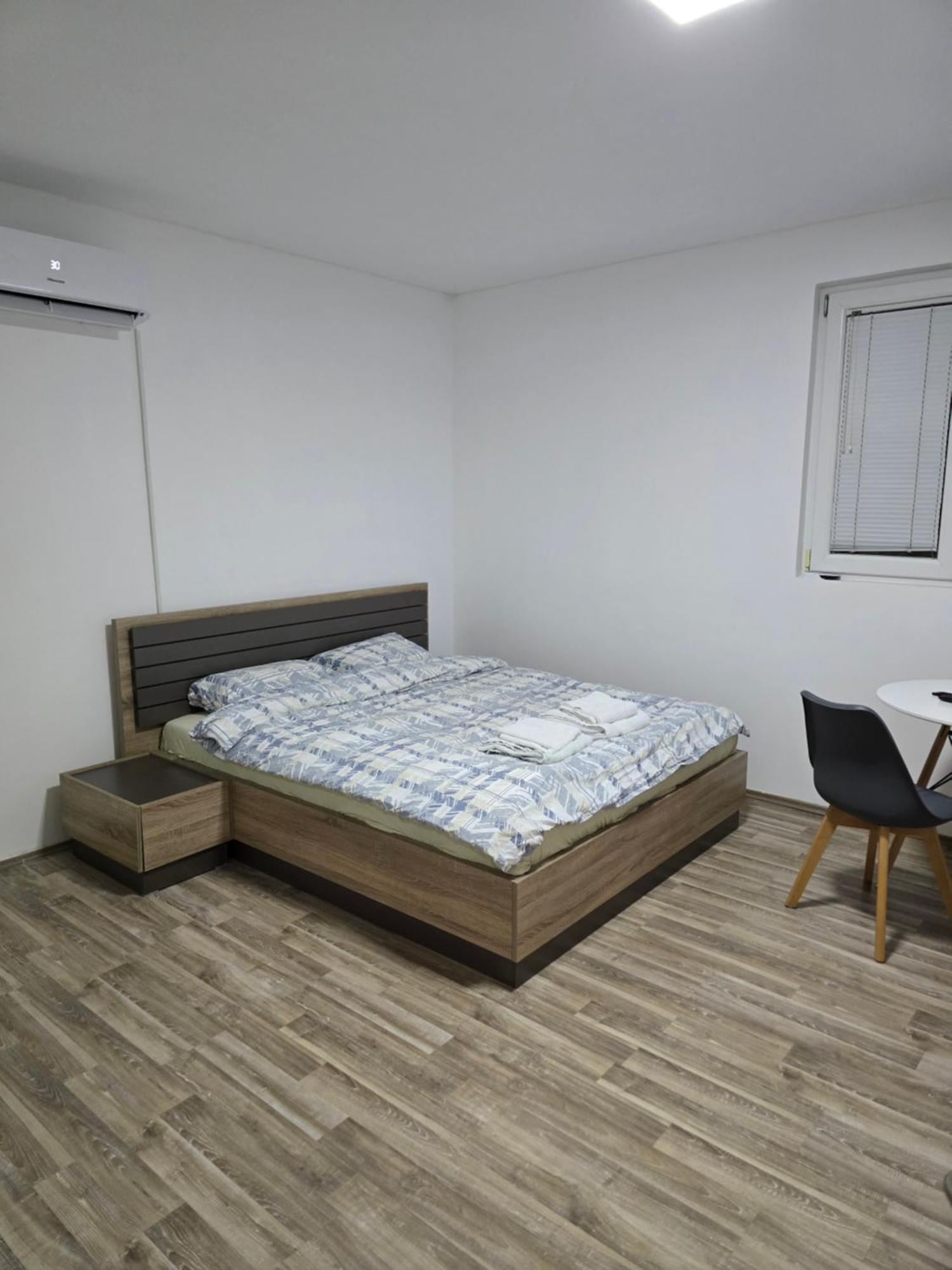 Apartman Tolosi Podgorica Exterior foto
